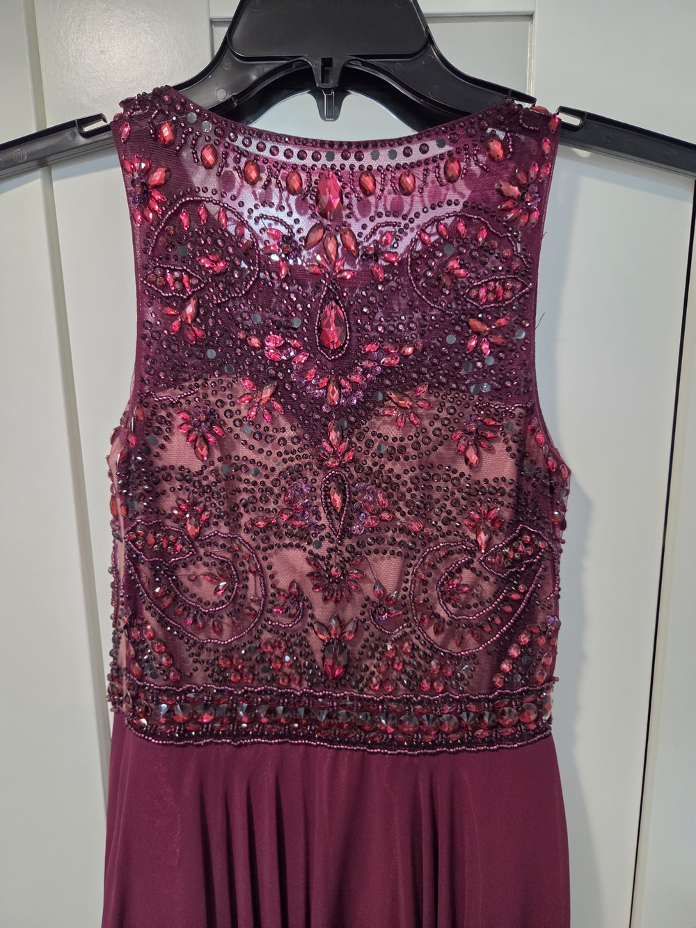Dave & Johnny Embellished Beaded Dress - Picture 3 of 11